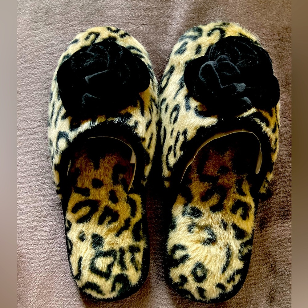 New! Fur-lined Leopard slipper clogs With decorative bow/Memory Foam